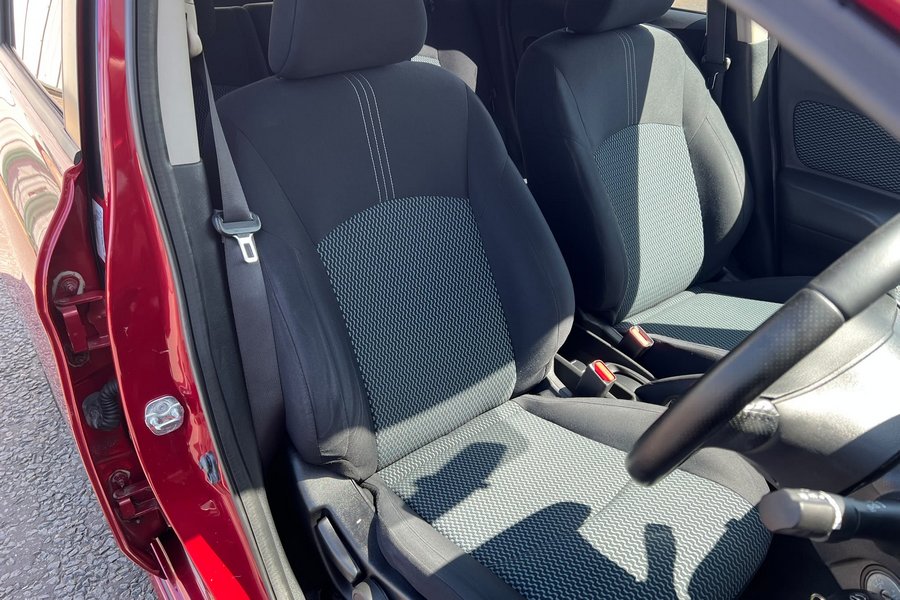 2015 (15) Nissan Note Acenta 1.2