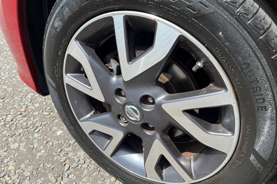 2015 (15) Nissan Note Acenta 1.2