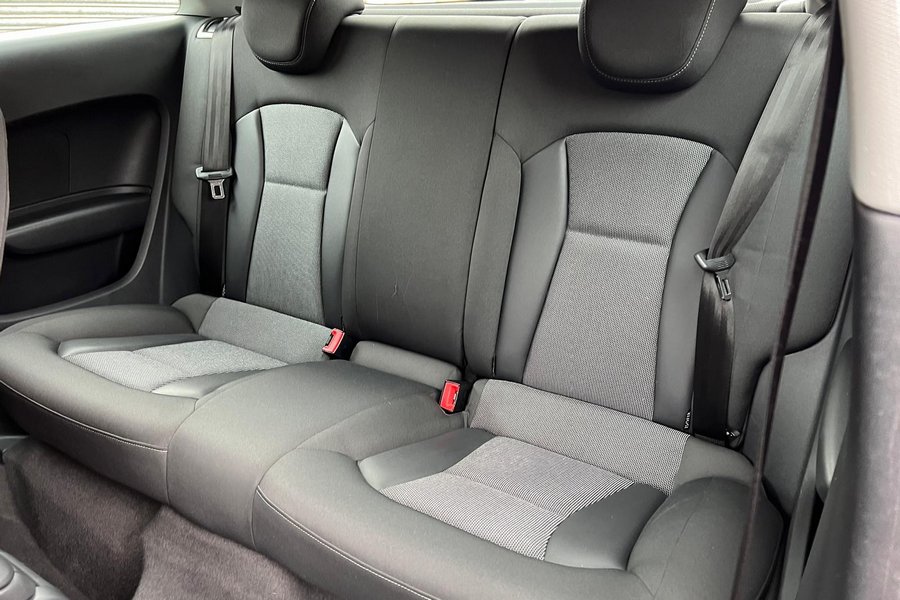 2011 (11) Audi A1 Sport 1.6 TDI Start / Stop