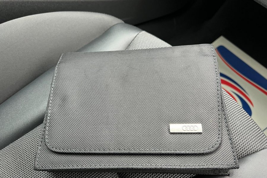 2011 (11) Audi A1 Sport 1.6 TDI Start / Stop