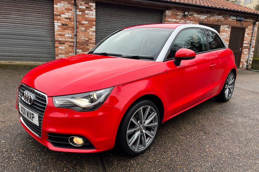 2011 (11) Audi A1 Sport 1.6 TDI Start / Stop