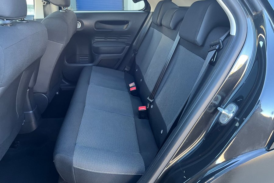 2015 (15) Citroen C4 Cactus Flair Blue Hdi 1.6