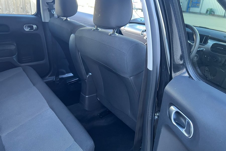 2015 (15) Citroen C4 Cactus Flair Blue Hdi 1.6