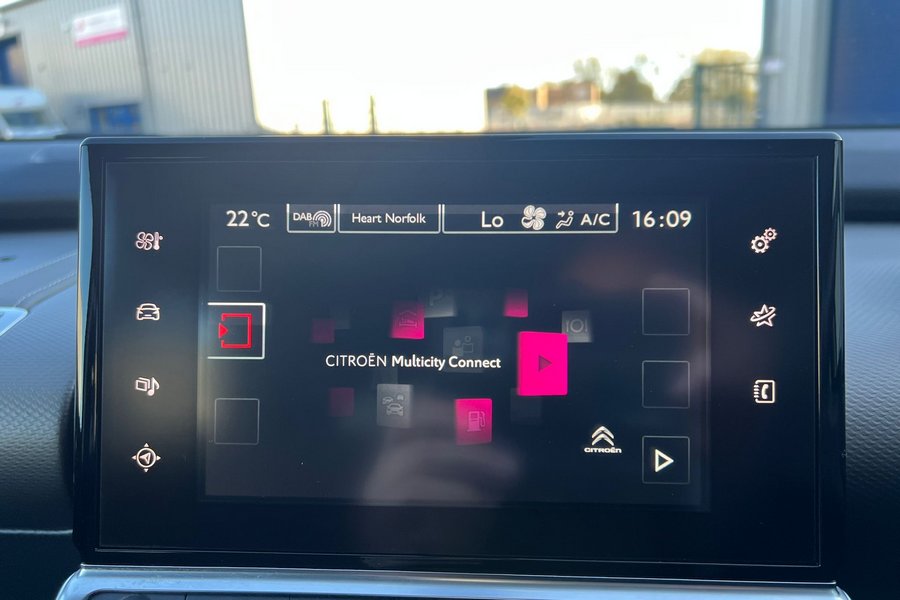 2015 (15) Citroen C4 Cactus Flair Blue Hdi 1.6