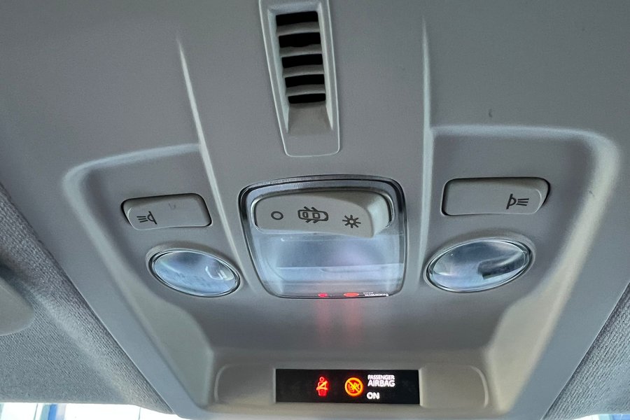 2015 (15) Citroen C4 Cactus Flair Blue Hdi 1.6