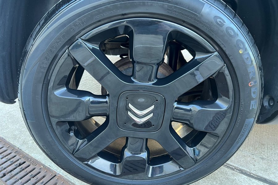 2015 (15) Citroen C4 Cactus Flair Blue Hdi 1.6