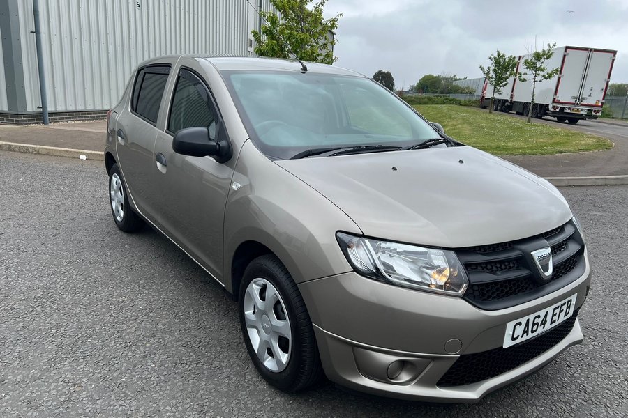2014  (64) Dacia Sandero Ambience Tce 0.9 