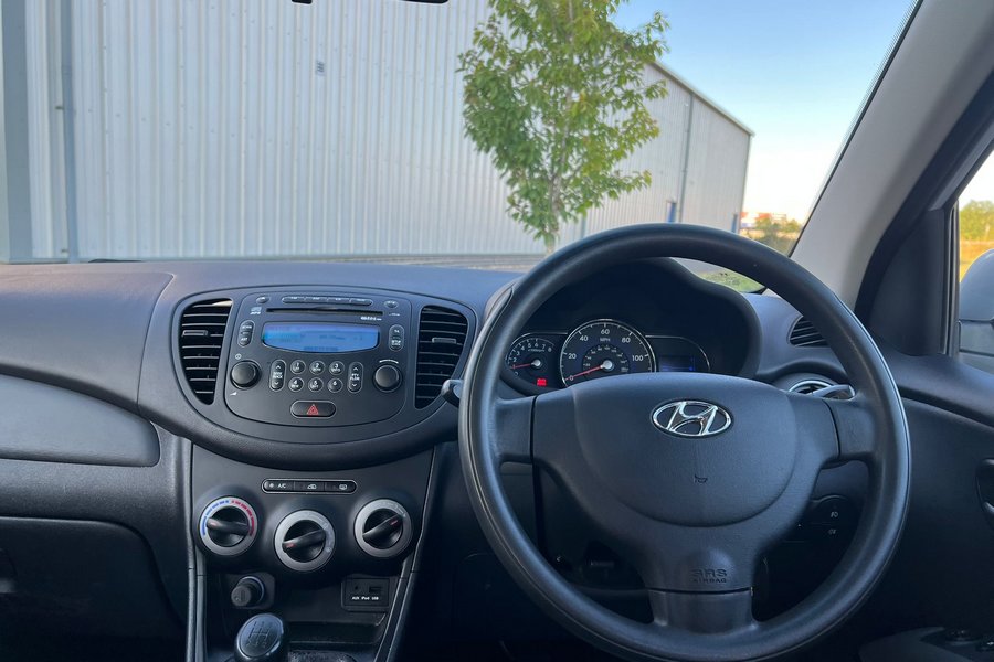 2013 (13) Hyundai 1.2 Active
