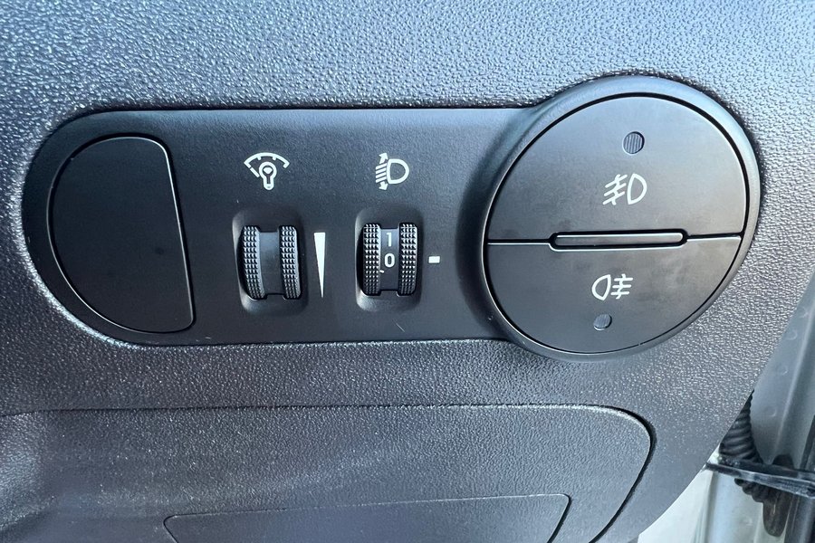 2013 (13) Hyundai 1.2 Active