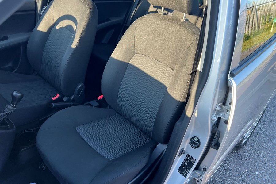 2013 (13) Hyundai 1.2 Active