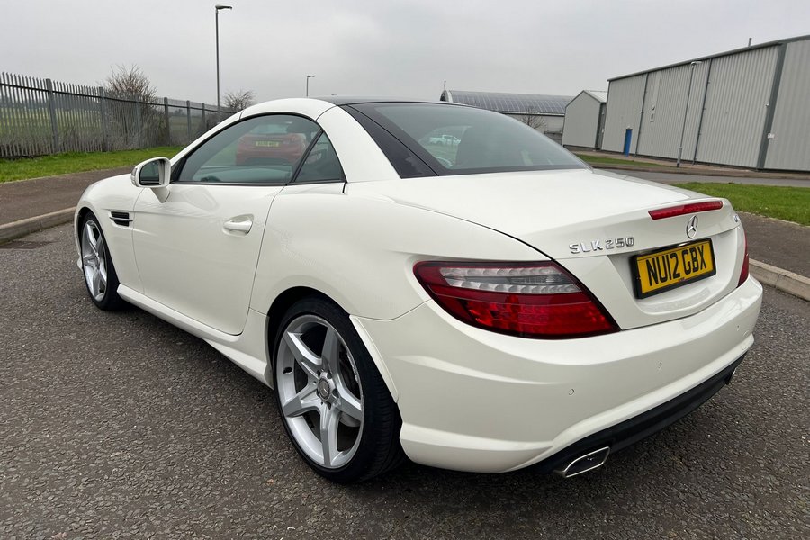 2012 (12) Mercedes 250 SLK AMG Sport CDI Automatic 