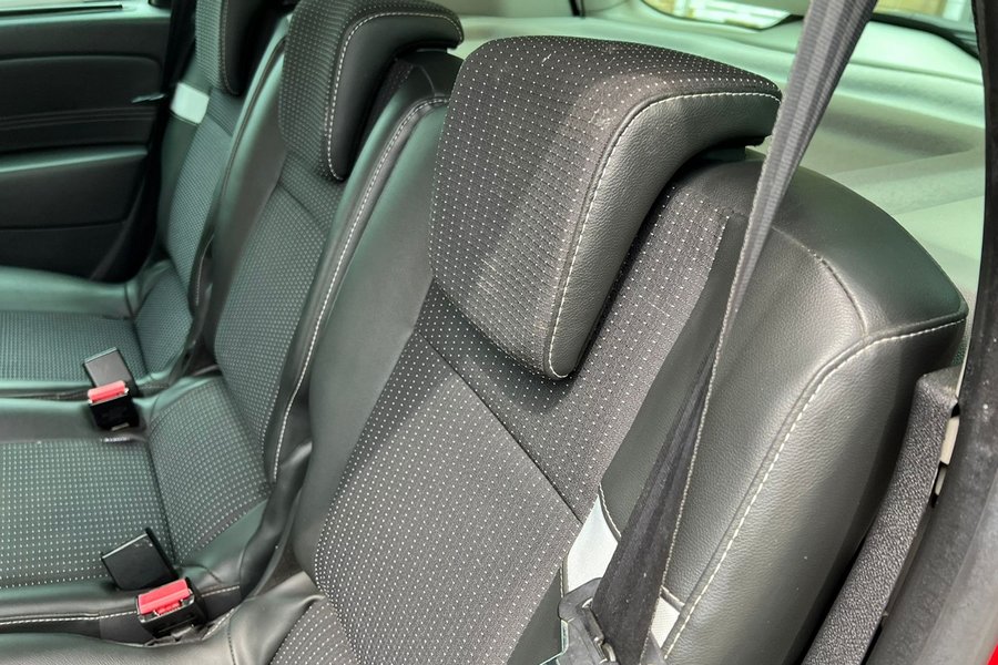 2011  Renault Scenic Dynamique TomTom 1.5 DCI 