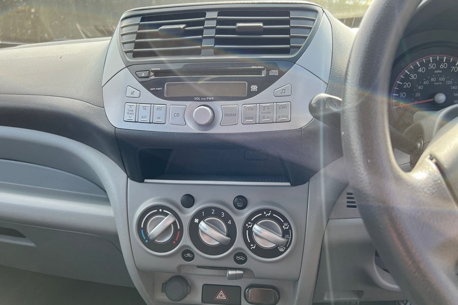2011 (61) Suzuki Alto SZ2