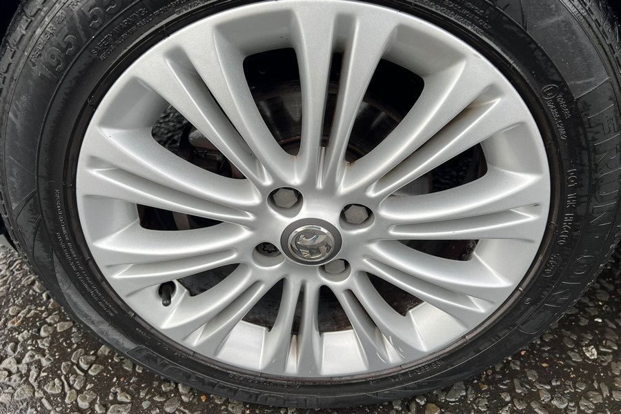 2014 (14) Vauxhall Corsa SE 1.4