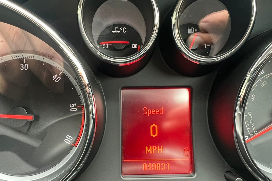 2011 (11) Vauxhall Insignia 2.0 CDTI Sri Nav